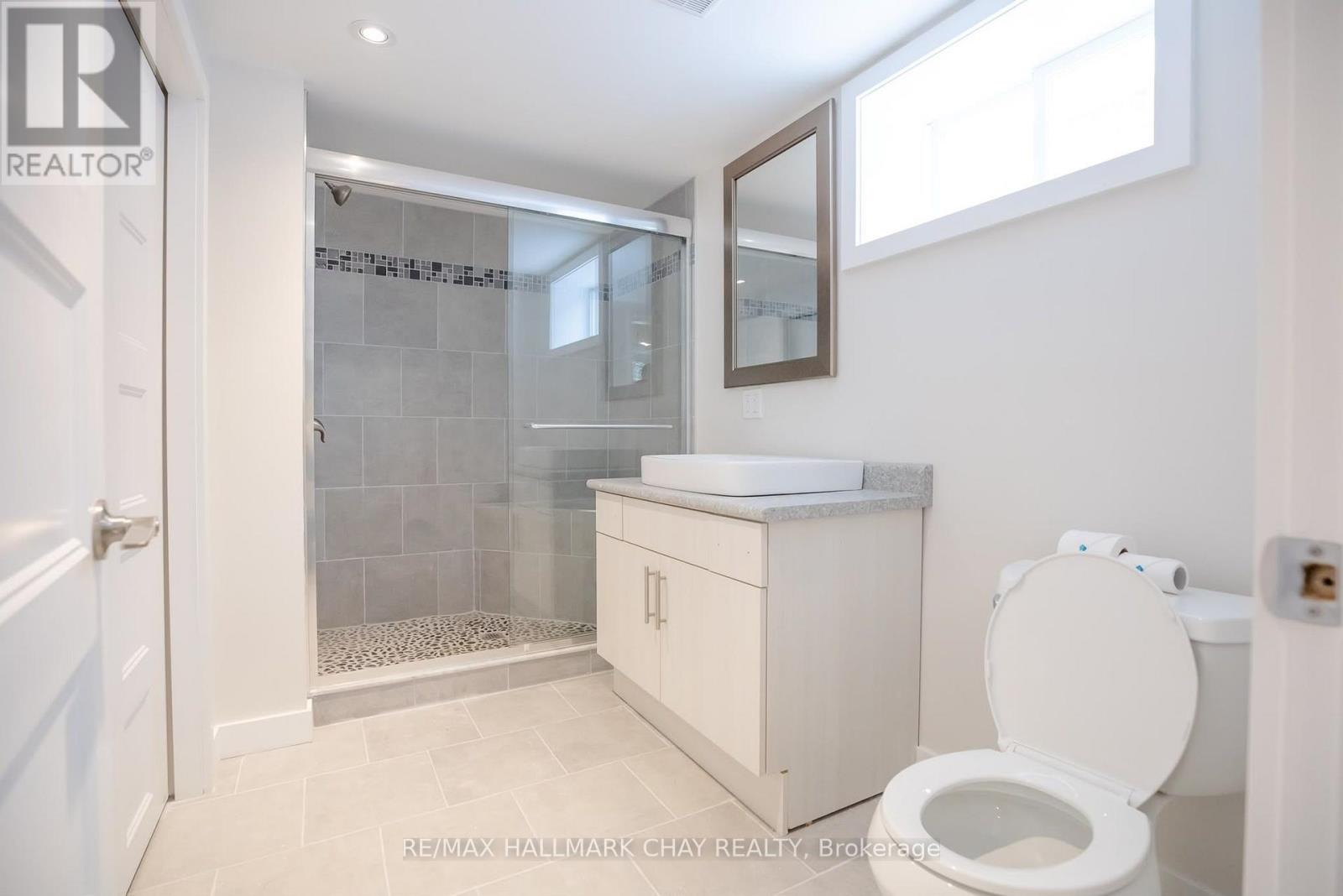 137 Clapperton Street, Barrie, Ontario  L4M 3G3 - Photo 12 - S13786424
