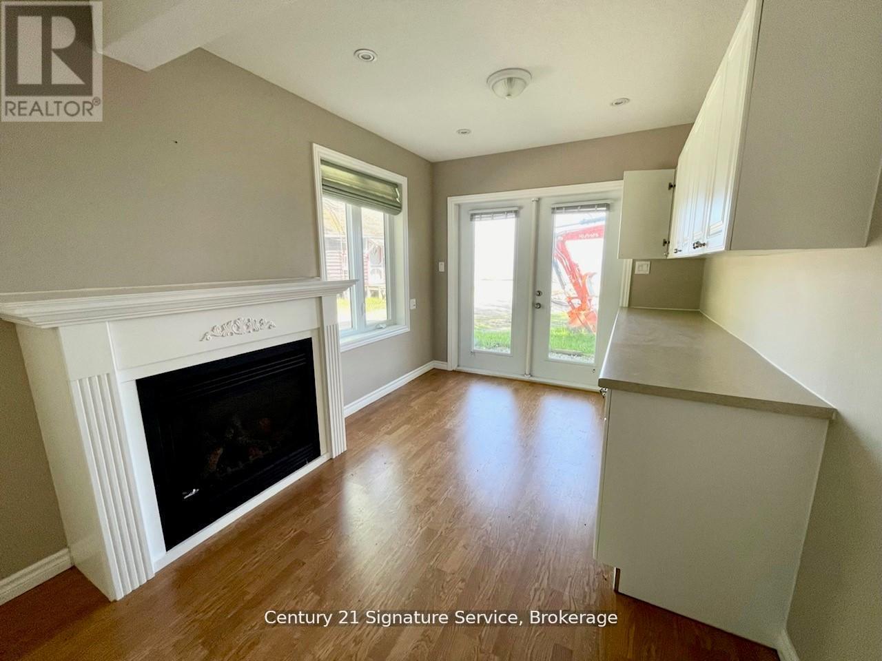 264 Robins Point Road, Tay (Victoria Harbour), Ontario  L0K 2A0 - Photo 11 - S13786478