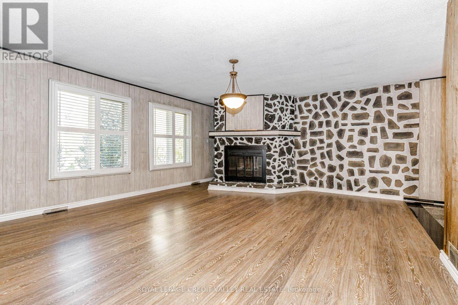5945 King Street, Caledon, Ontario  L7C 0V1 - Photo 14 - W13786218