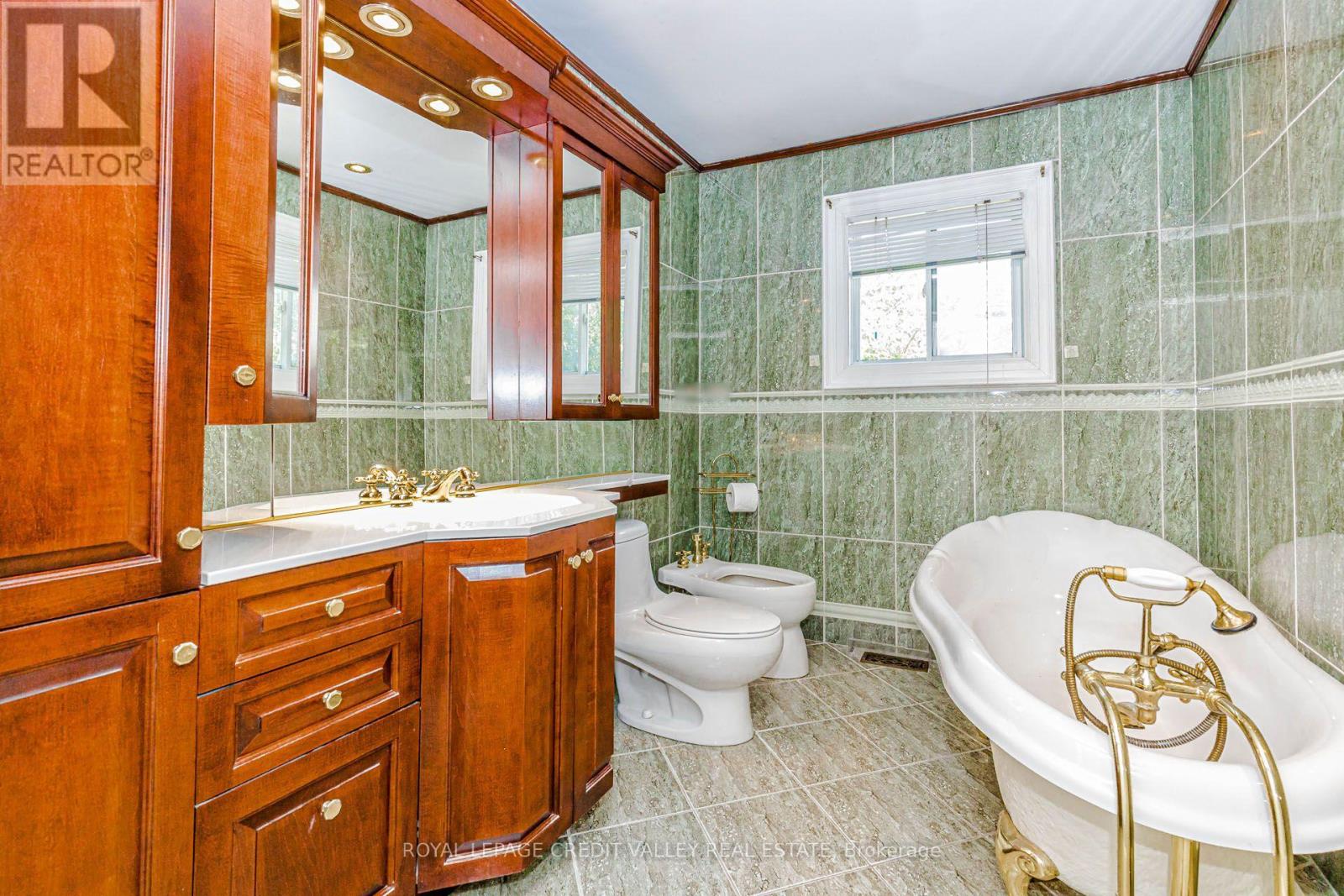 5945 King Street, Caledon, Ontario  L7C 0V1 - Photo 20 - W13786218
