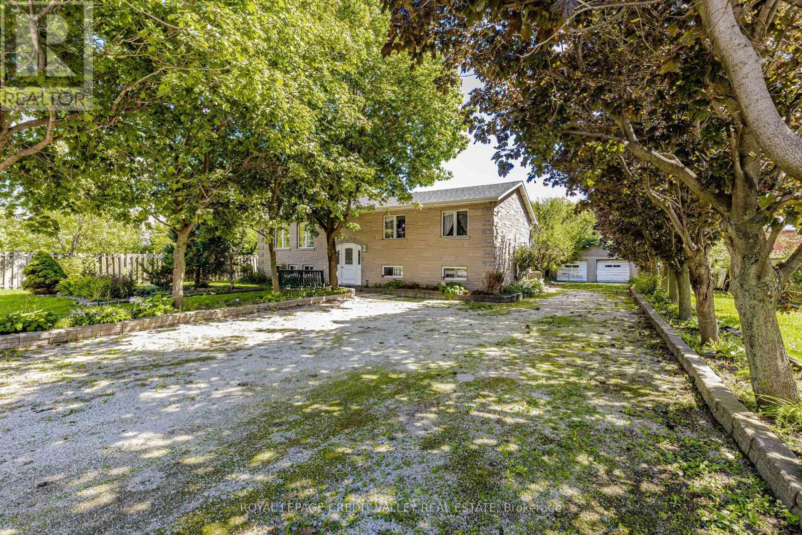 5945 King Street, Caledon, Ontario  L7C 0V1 - Photo 3 - W13786218