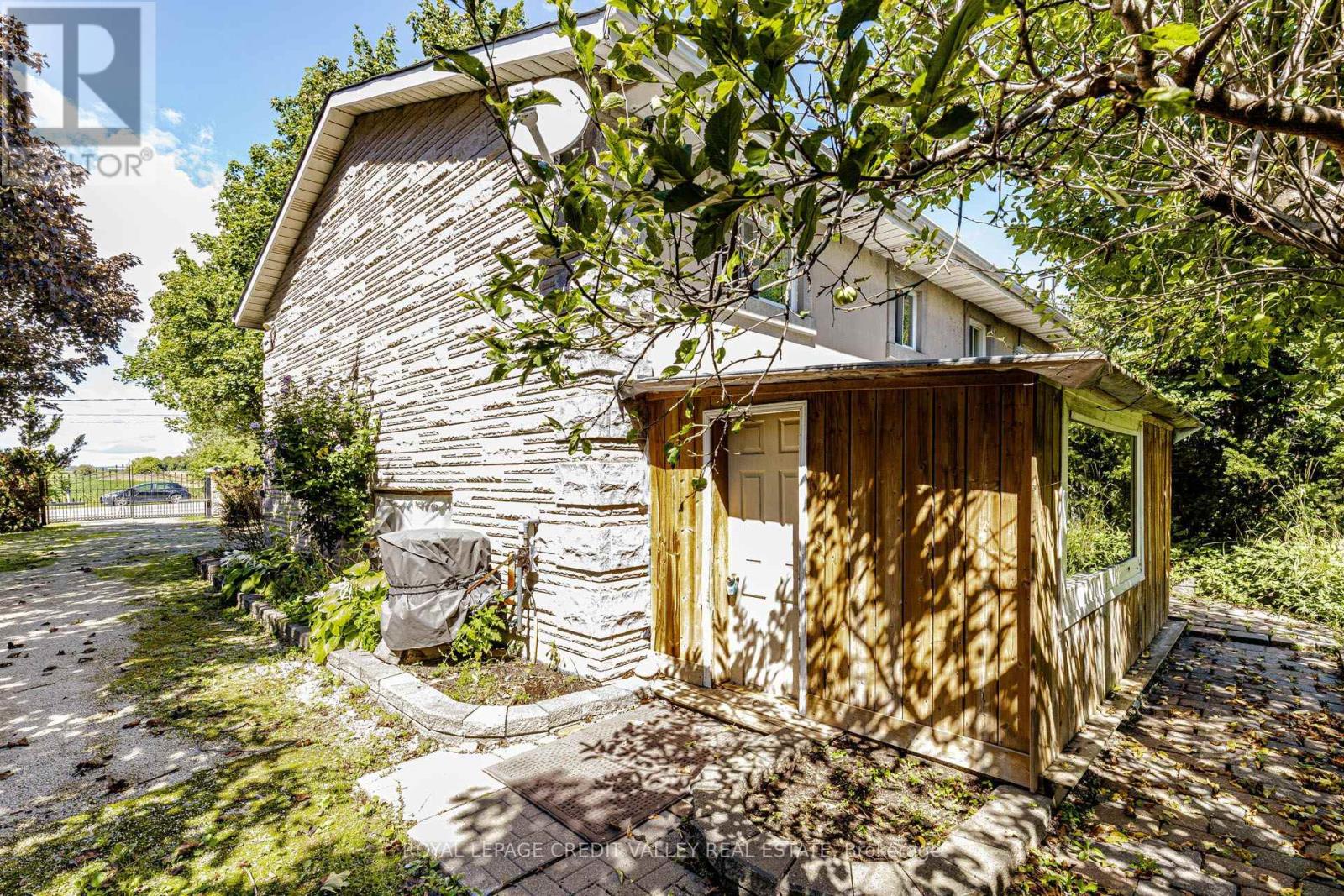 5945 King Street, Caledon, Ontario  L7C 0V1 - Photo 31 - W13786218