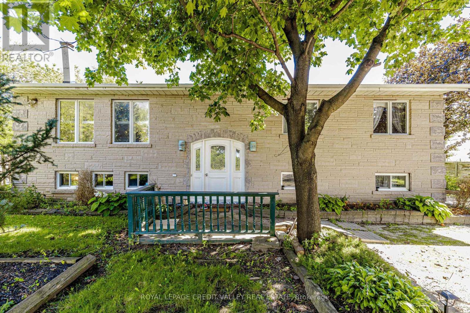 5945 King Street, Caledon, Ontario  L7C 0V1 - Photo 4 - W13786218