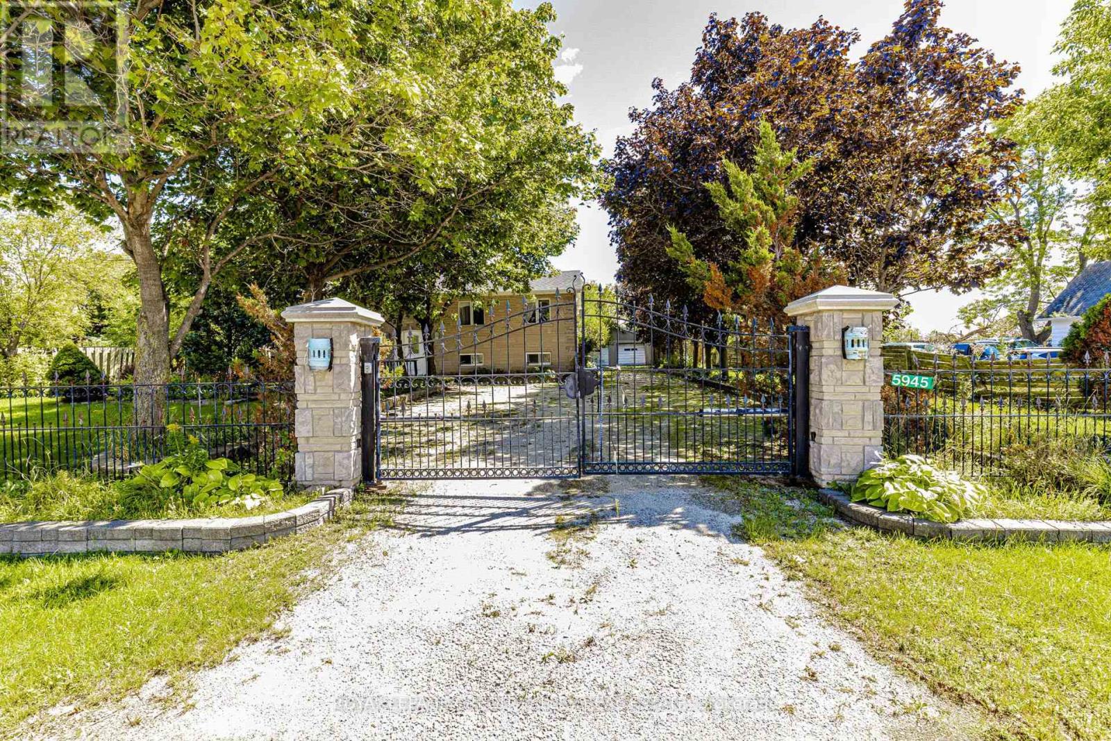 5945 King Street, Caledon, Ontario  L7C 0V1 - Photo 6 - W13786218