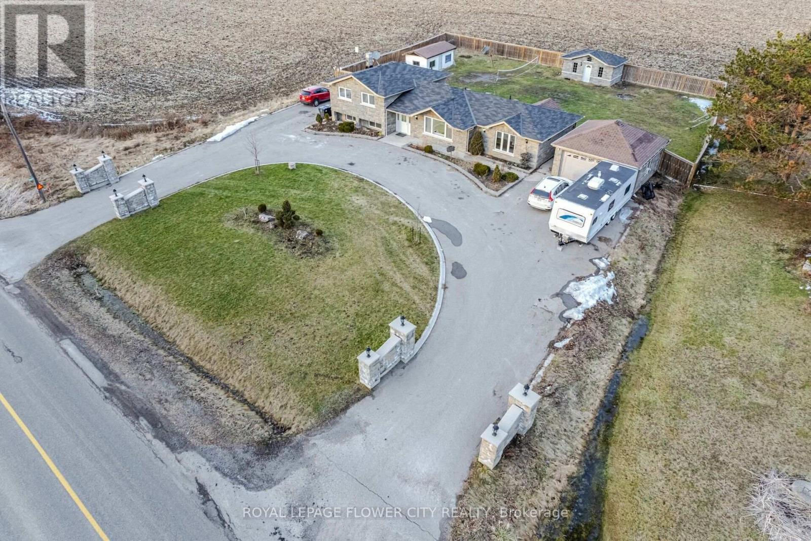 12821 Heritage Road, Caledon, Ontario  L7C 1T9 - Photo 6 - W13786244