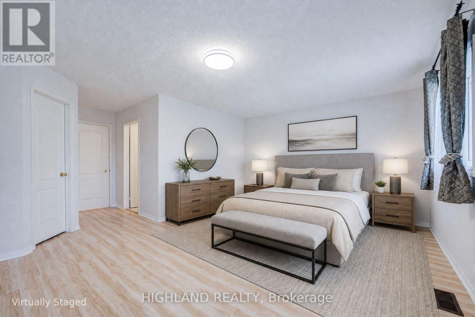 849 Scollard Court, Mississauga, Ontario  L5V 1N1 - Photo 13 - W13786374
