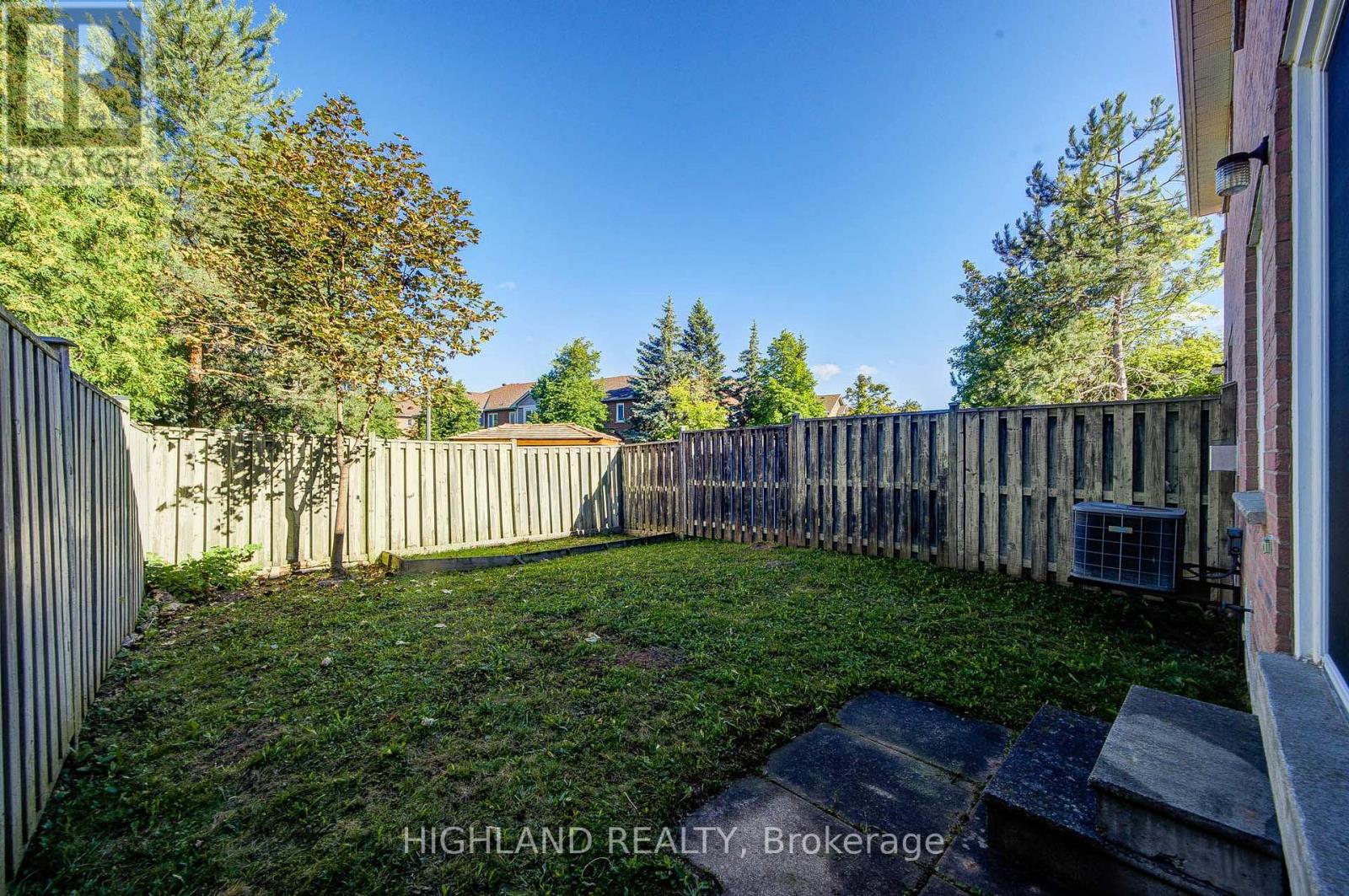 849 Scollard Court, Mississauga, Ontario  L5V 1N1 - Photo 24 - W13786374
