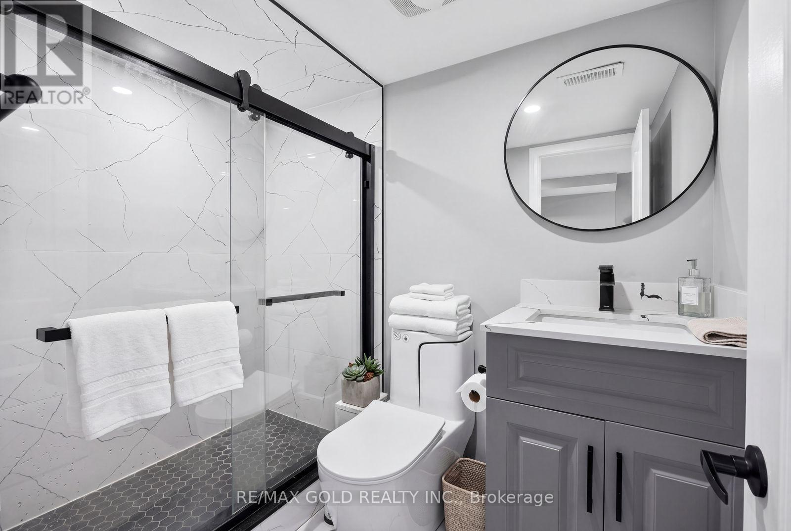 70 Maldives Crescent, Brampton, Ontario  L6P 1L1 - Photo 40 - W13786376