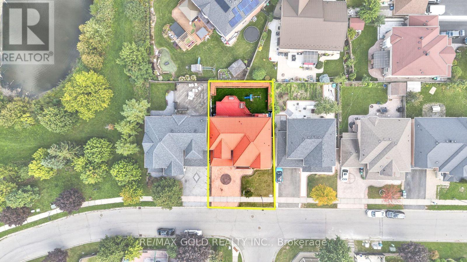 70 Maldives Crescent, Brampton, Ontario  L6P 1L1 - Photo 44 - W13786376