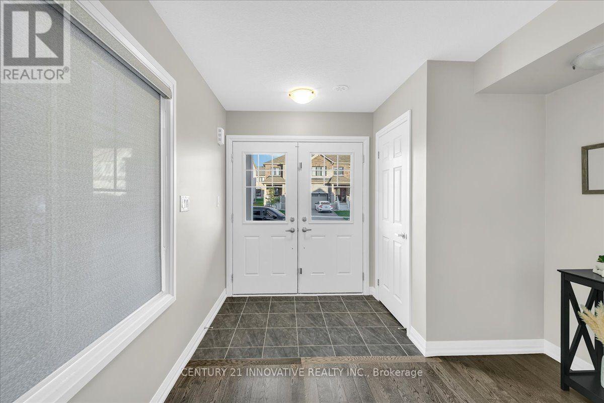 9 Granville Crescent, Haldimand, Ontario  N3W 0J5 - Photo 3 - X13786254