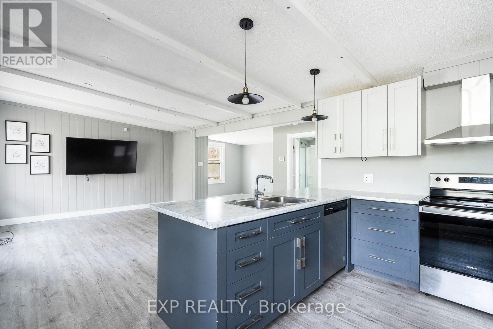 104 Settlers Way, Blue Mountains, Ontario  L9Y 0N9 - Photo 2 - X13786328