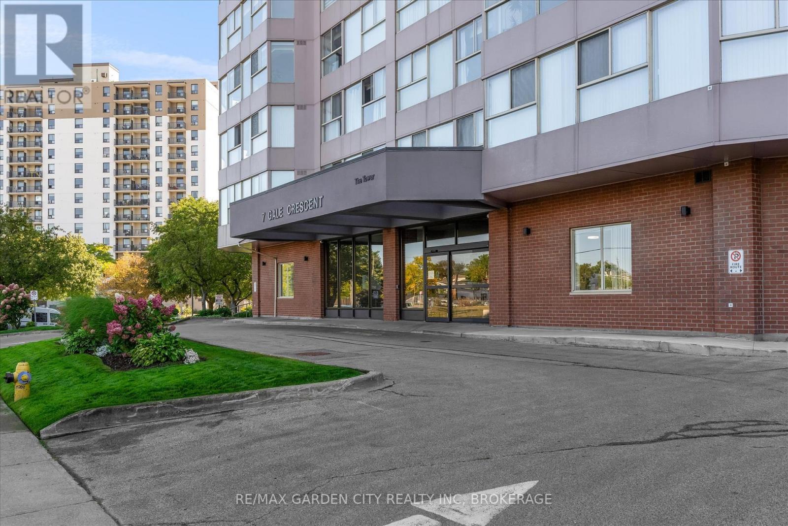 1111 - 7 Gale Crescent, St. Catharines, Ontario  L2R 7M8 - Photo 2 - X13445926