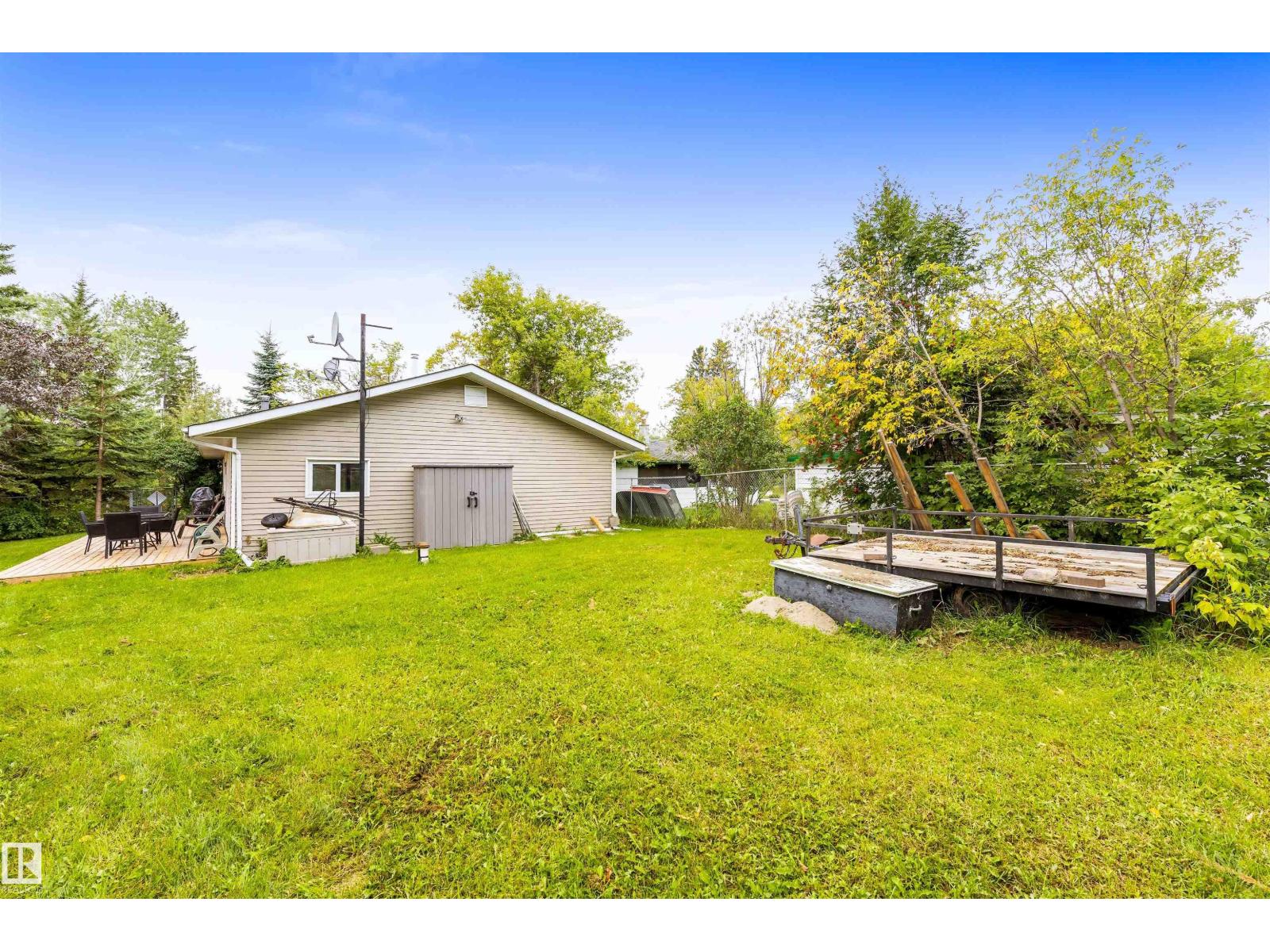 522 5 St, Rural Lac Ste. Anne County, Alberta  T0E 1A0 - Photo 31 - E4508750