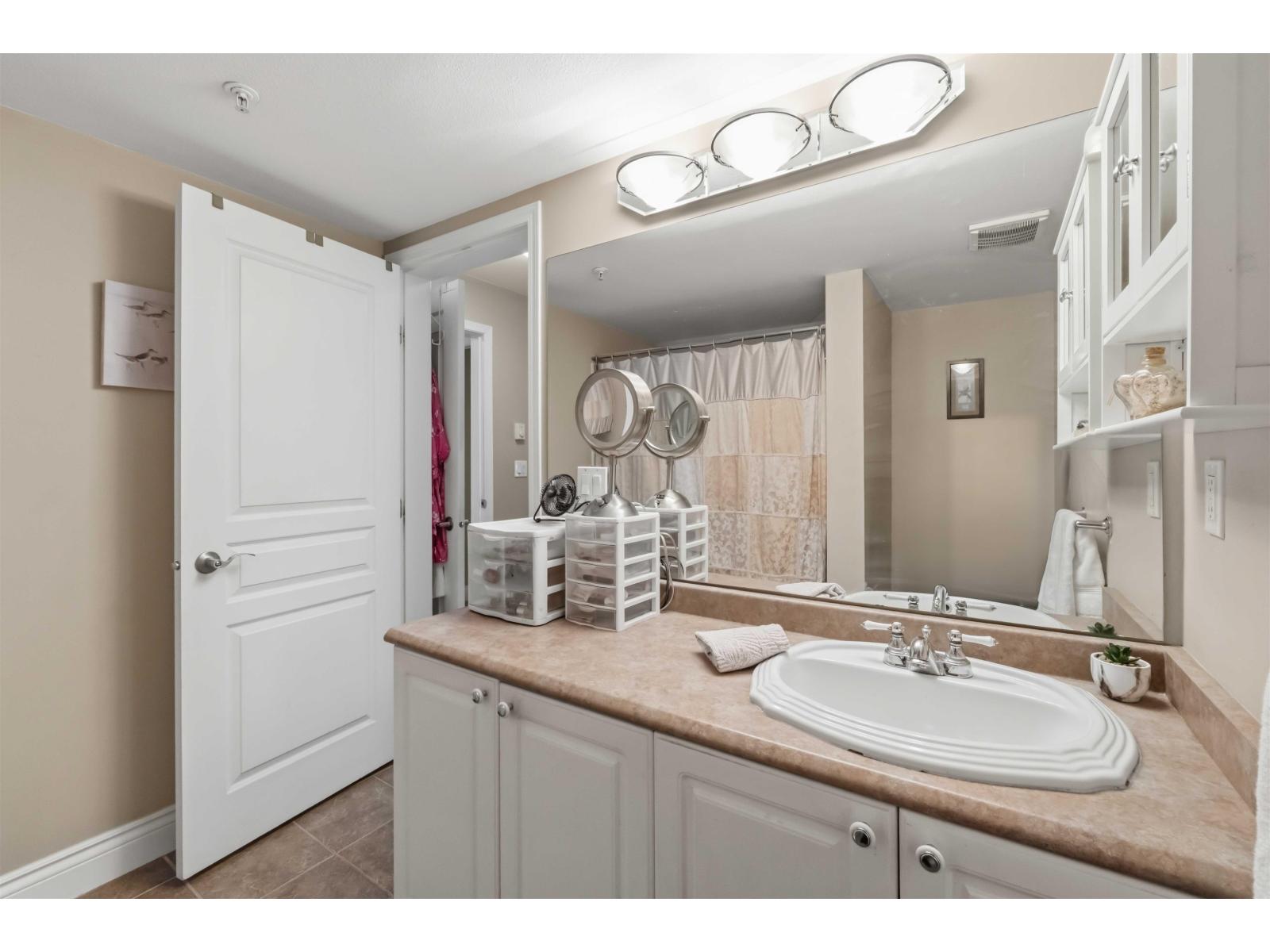 314 9979 140 Street, Surrey, British Columbia  V3T 5W2 - Photo 22 - R3164999
