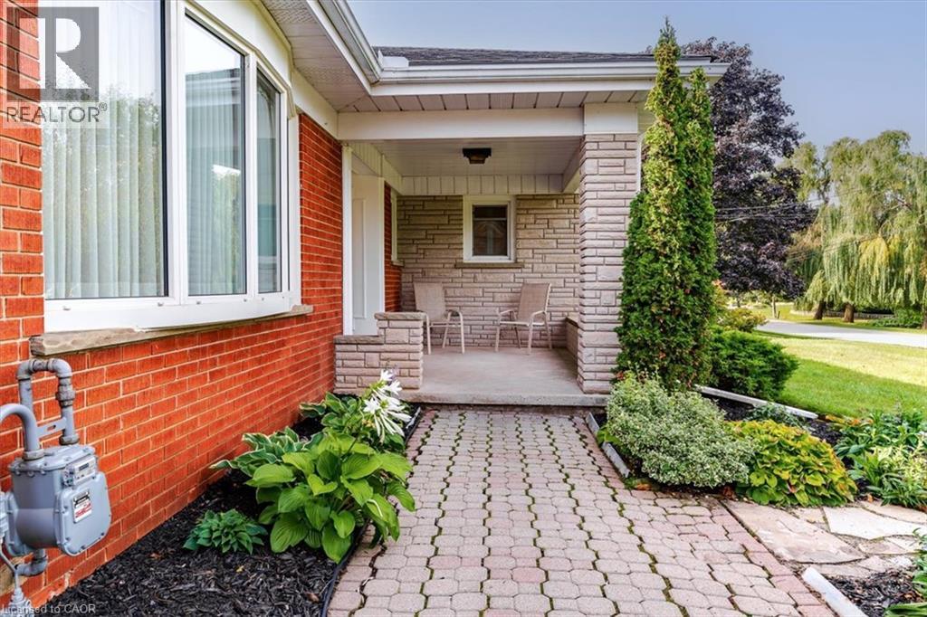 12 Davern Road, Brantford, Ontario  N3T 1R5 - Photo 3 - 40862859
