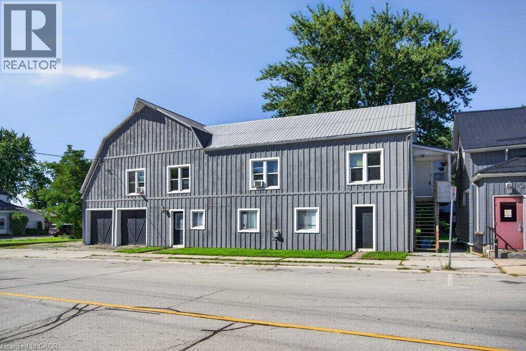 4 Erie Avenue