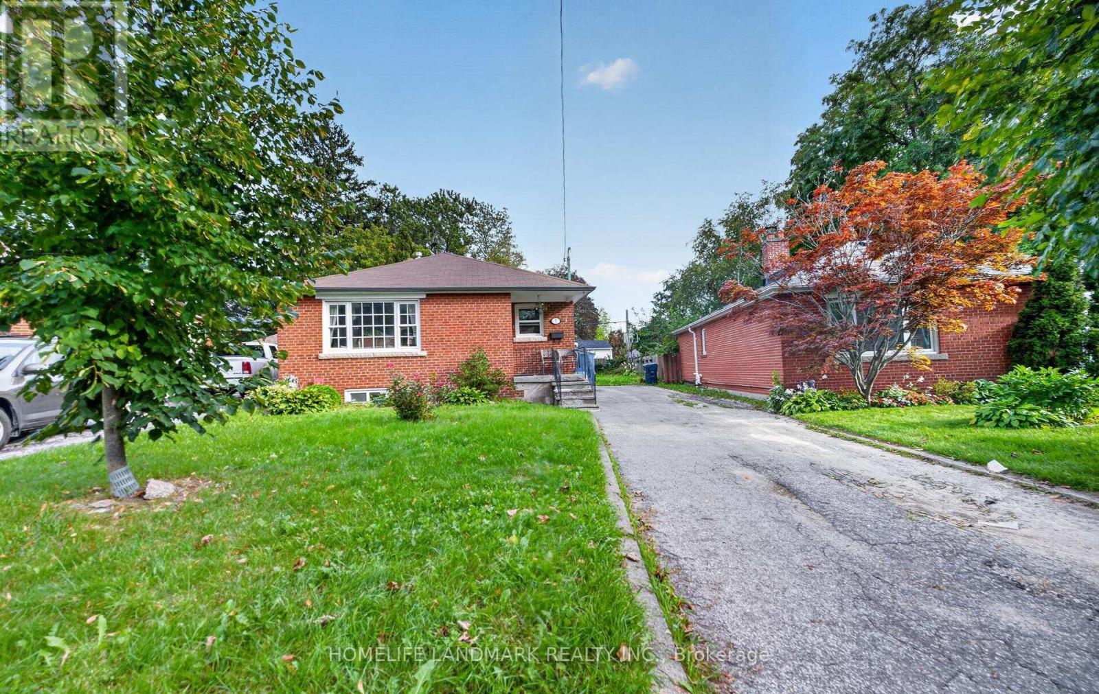 7 Baudina Crescent, Toronto, Ontario  M1N 3M9 - Photo 3 - E13783138