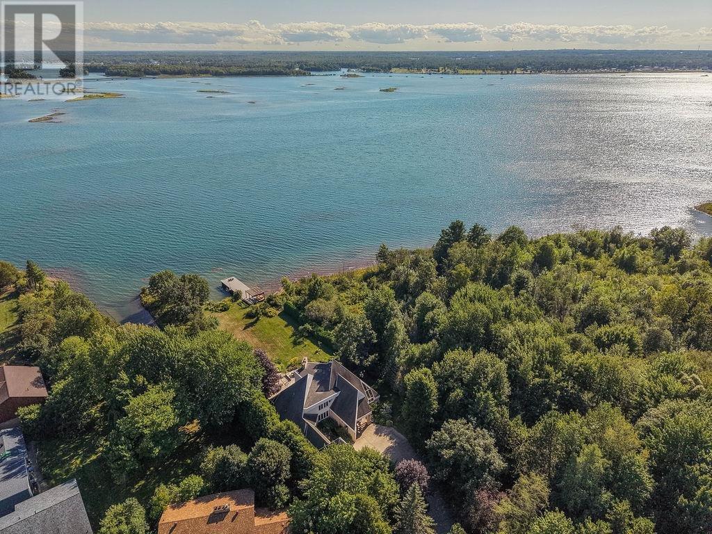 31 Riverside Dr, Sault Ste. Marie, Ontario  P6A 3R9 - Photo 3 - SM262551