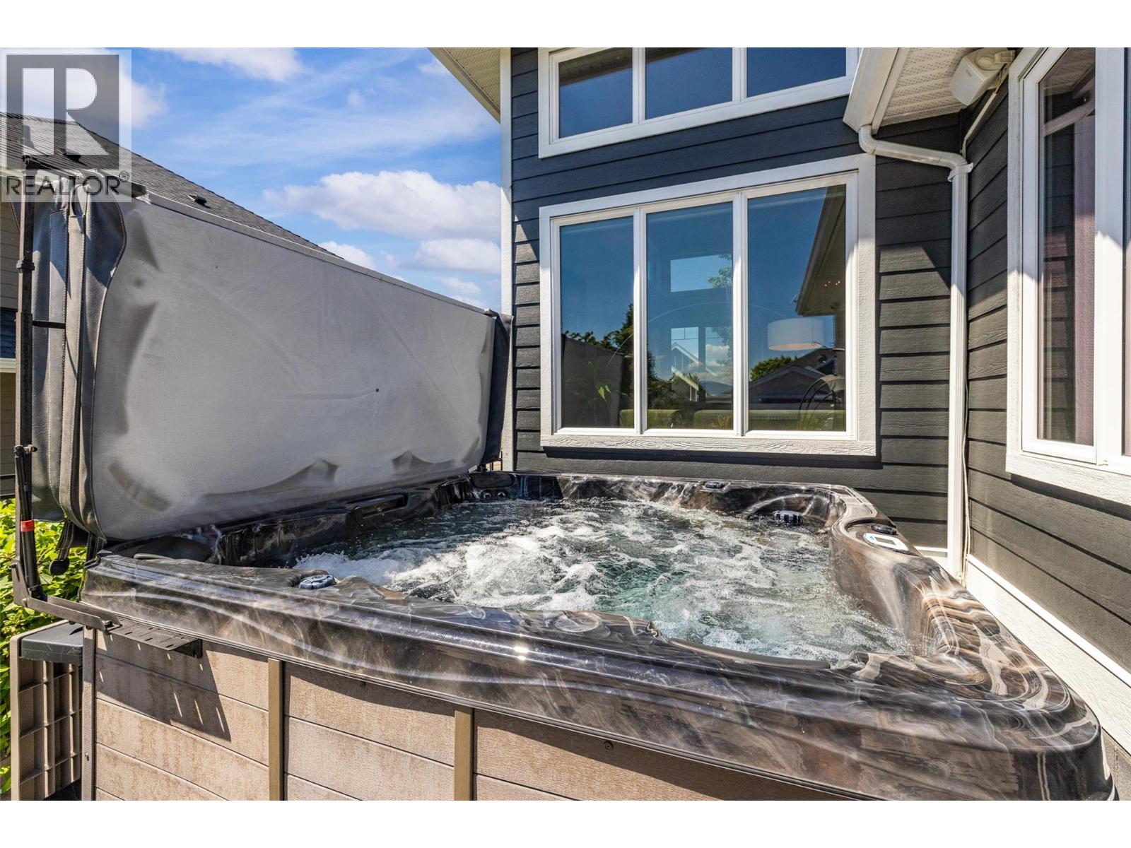 147 Skyland Drive, Kelowna, British Columbia  V1V 3A2 - Photo 57 - 10400071