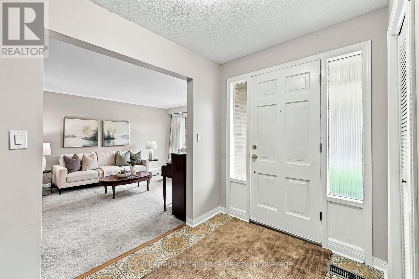 790 Northwood Drive, Cobourg, Ontario  K9A 4W3 - Photo 8 - X13786554
