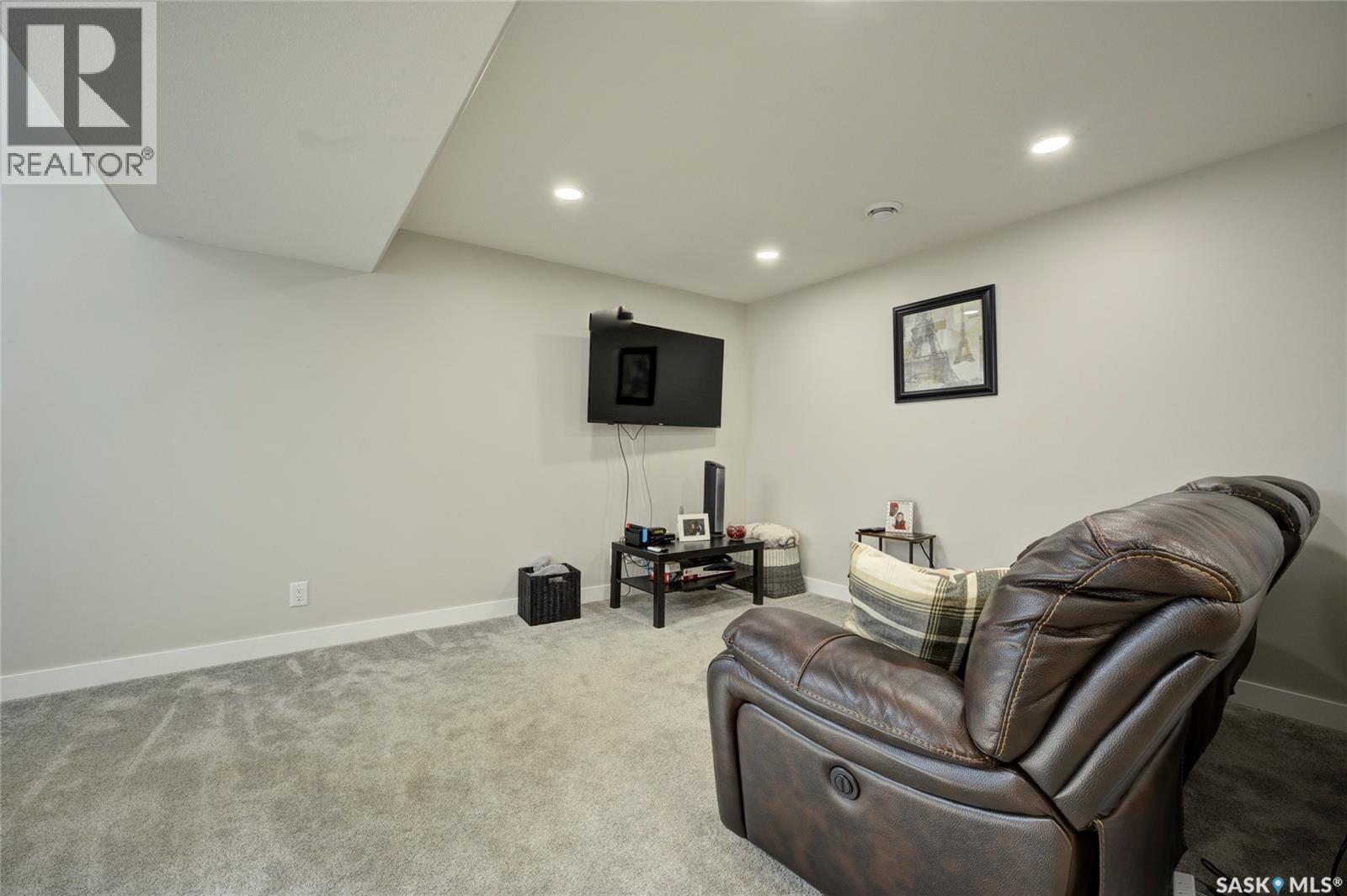 416 Redwood Crescent, Warman, Saskatchewan  S0K 0A1 - Photo 31 - SK048434