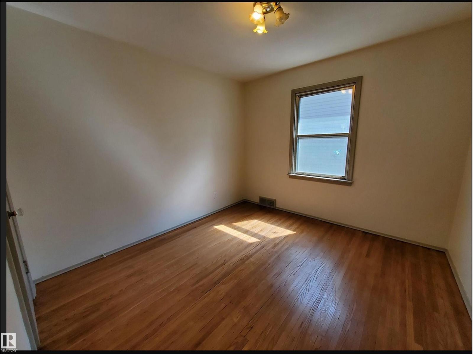 11331 111 Av Nw Nw, Edmonton, Alberta  T5G 0C8 - Photo 8 - E4508087