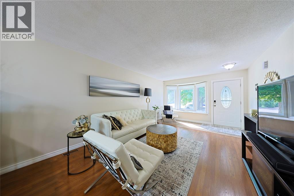 1234 Thistledown Avenue, Sarnia, Ontario  N7S 5A9 - Photo 6 - 26022434