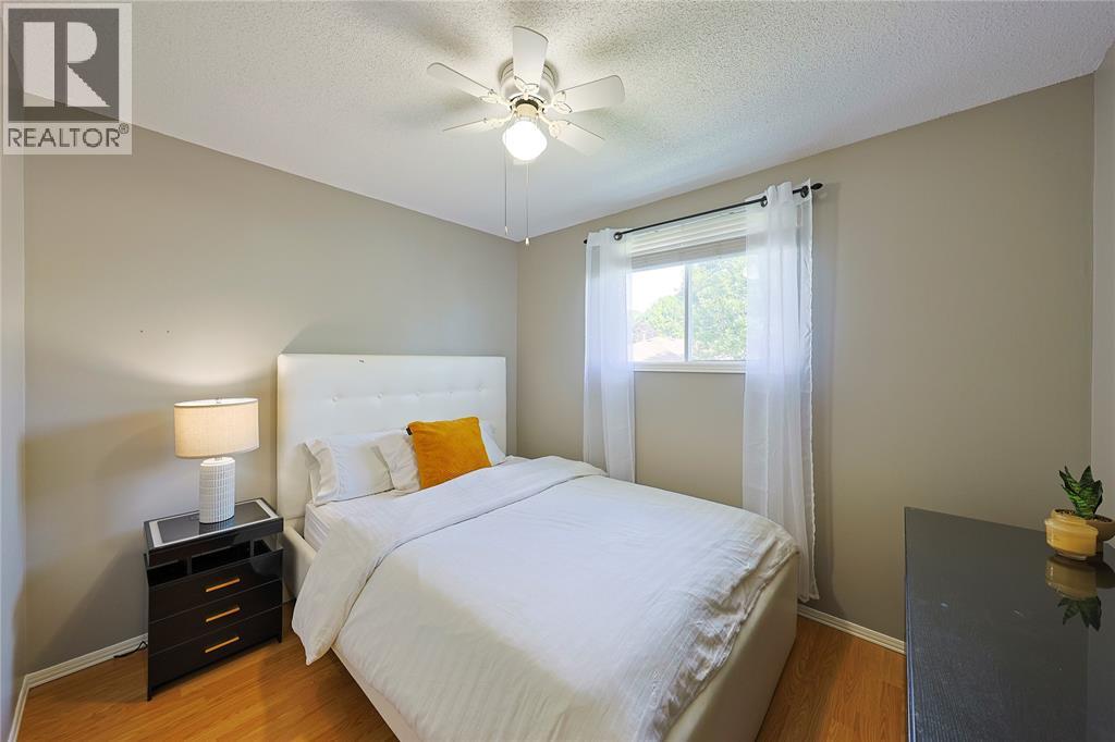 1234 Thistledown Avenue, Sarnia, Ontario  N7S 5A9 - Photo 15 - 26022434