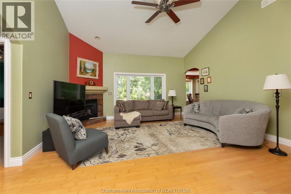 2958 County Rd 20 ..., Harrow, Ontario  N0R 1G0 - Photo 6 - 26022276