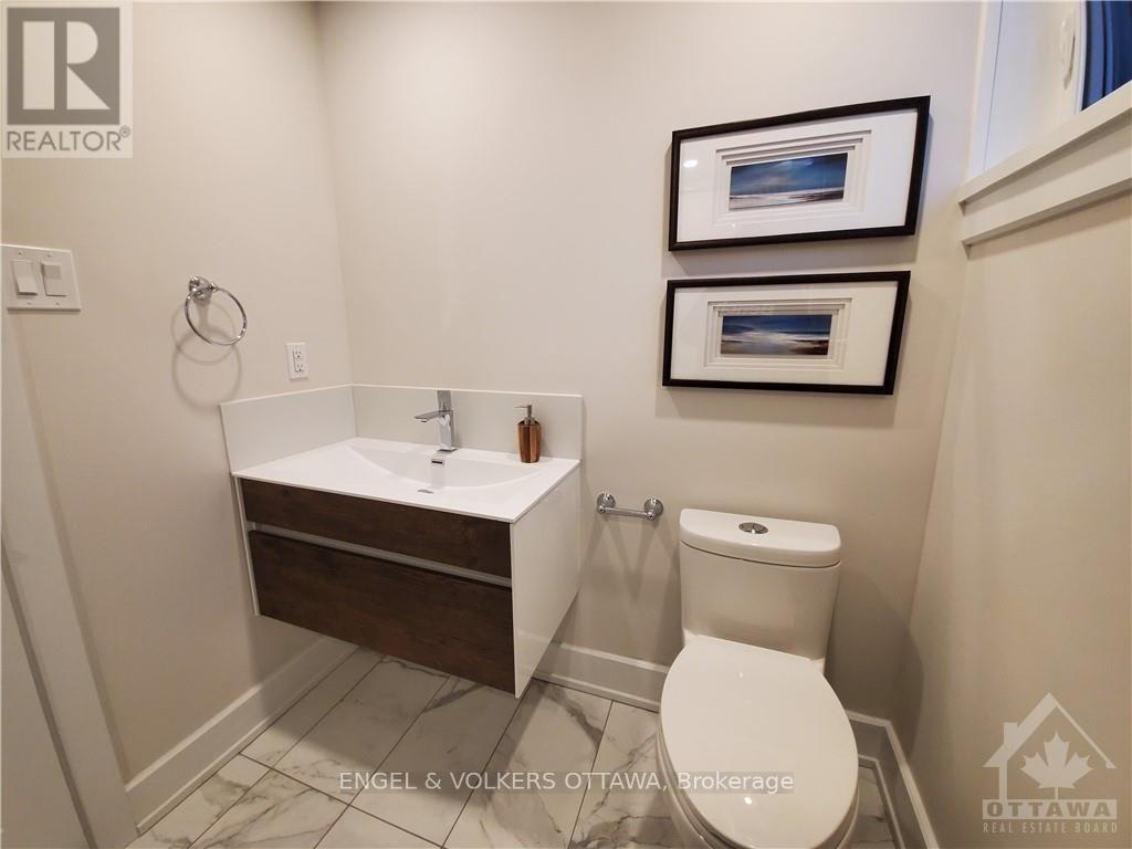 104 Maple Lane, Ottawa, Ontario  K1M 1H6 - Photo 12 - X13786600