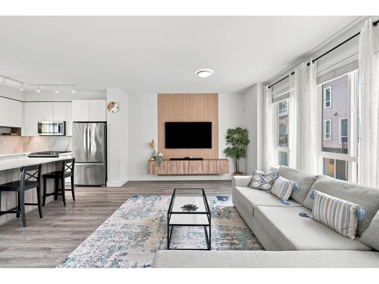 69 9688 162a Street, Surrey, British Columbia  V4N 6V3 - Photo 2 - R3164654