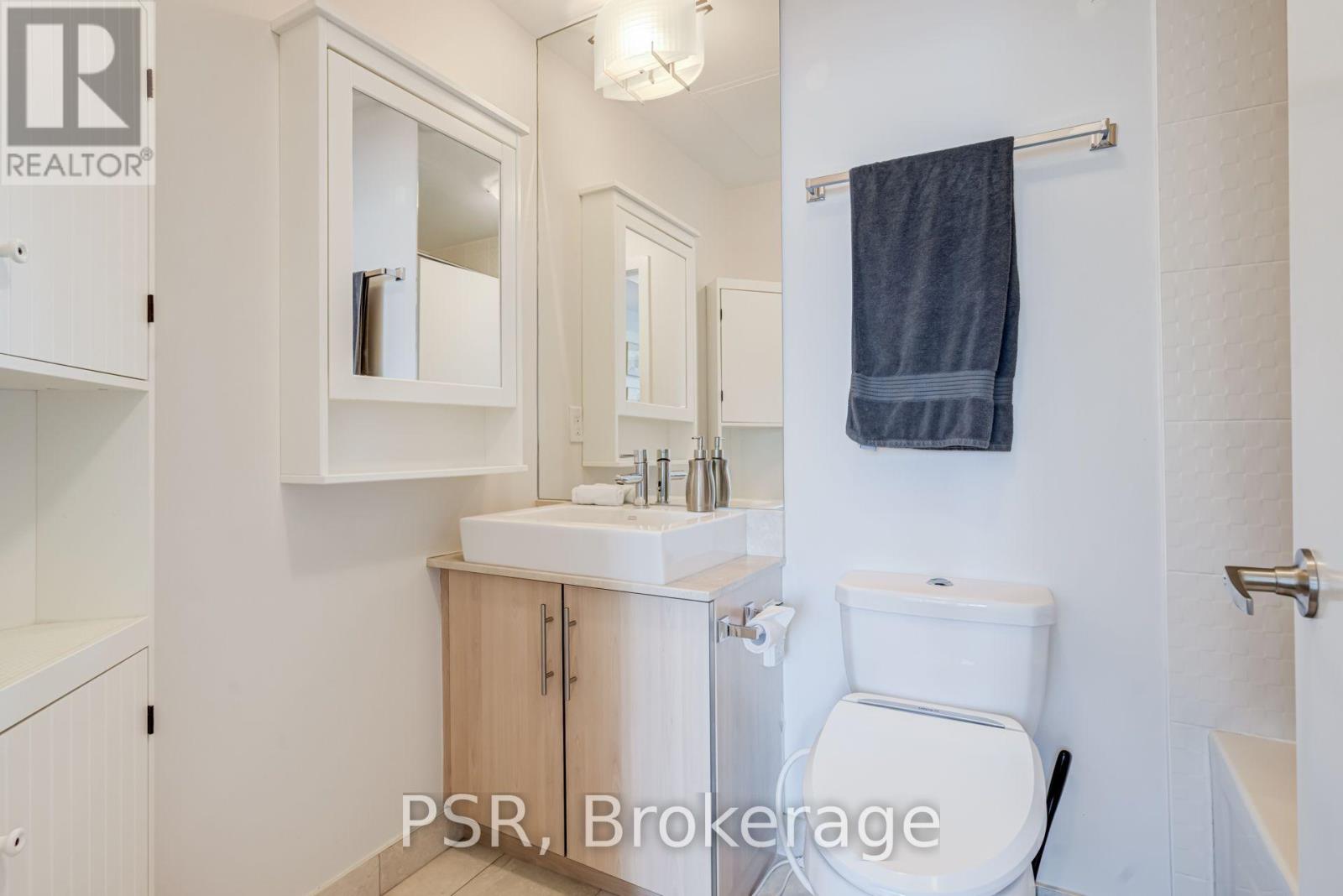 3401 - 65 Bremner Boulevard, Toronto, Ontario  M5J 0A7 - Photo 13 - C13786624
