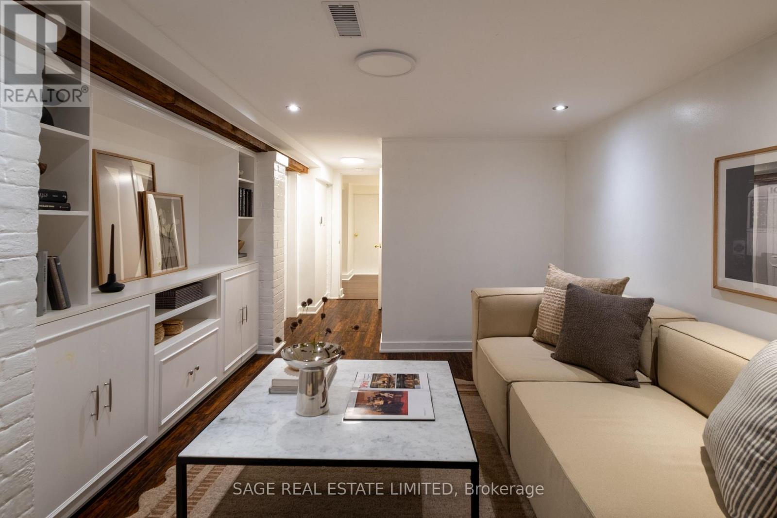74 Barrington Avenue, Toronto, Ontario  M4C 4Z1 - Photo 40 - E13786558