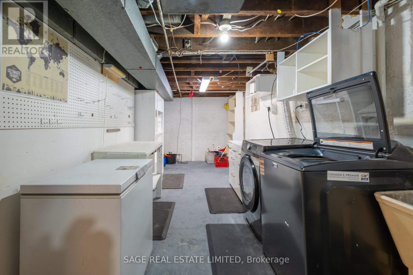 74 Barrington Avenue, Toronto, Ontario  M4C 4Z1 - Photo 41 - E13786558