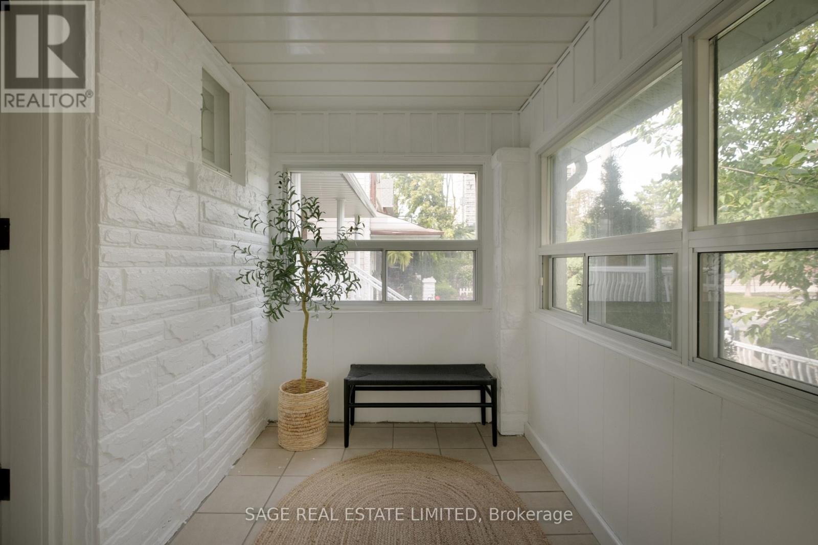 74 Barrington Avenue, Toronto, Ontario  M4C 4Z1 - Photo 42 - E13786558