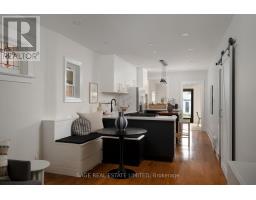 74 BARRINGTON AVENUE, Toronto, Ontario
