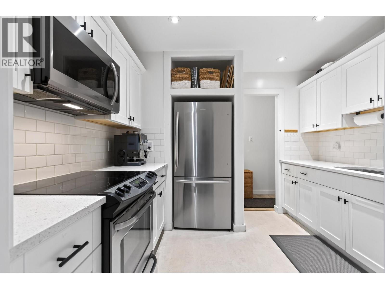 101 601 North Road, Coquitlam, British Columbia  V3J 1P1 - Photo 10 - R3165539