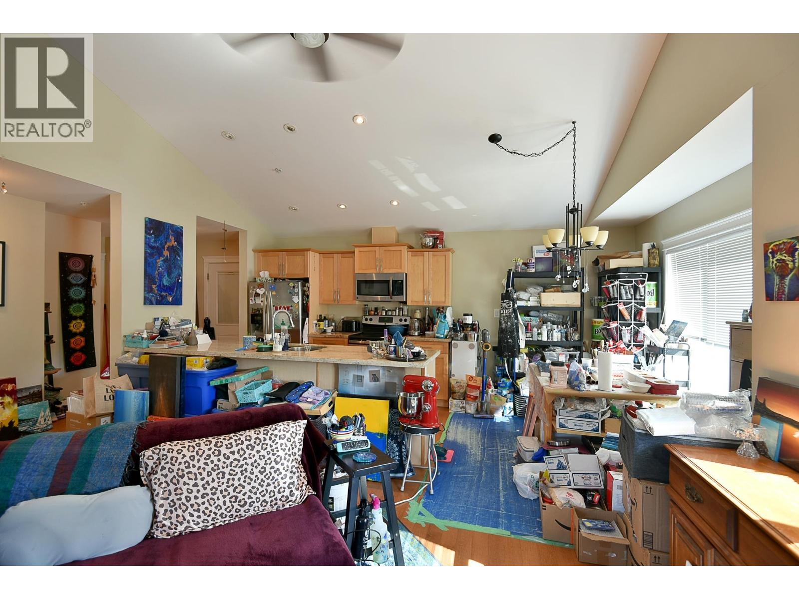 208 518 Shaw Road, Gibsons, British Columbia  V0N 1V8 - Photo 13 - R3165605