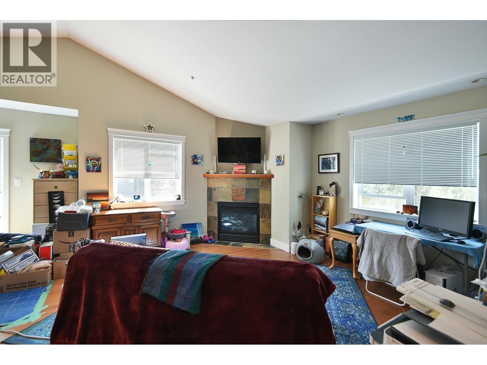 208 518 Shaw Road, Gibsons, British Columbia  V0N 1V8 - Photo 4 - R3165605