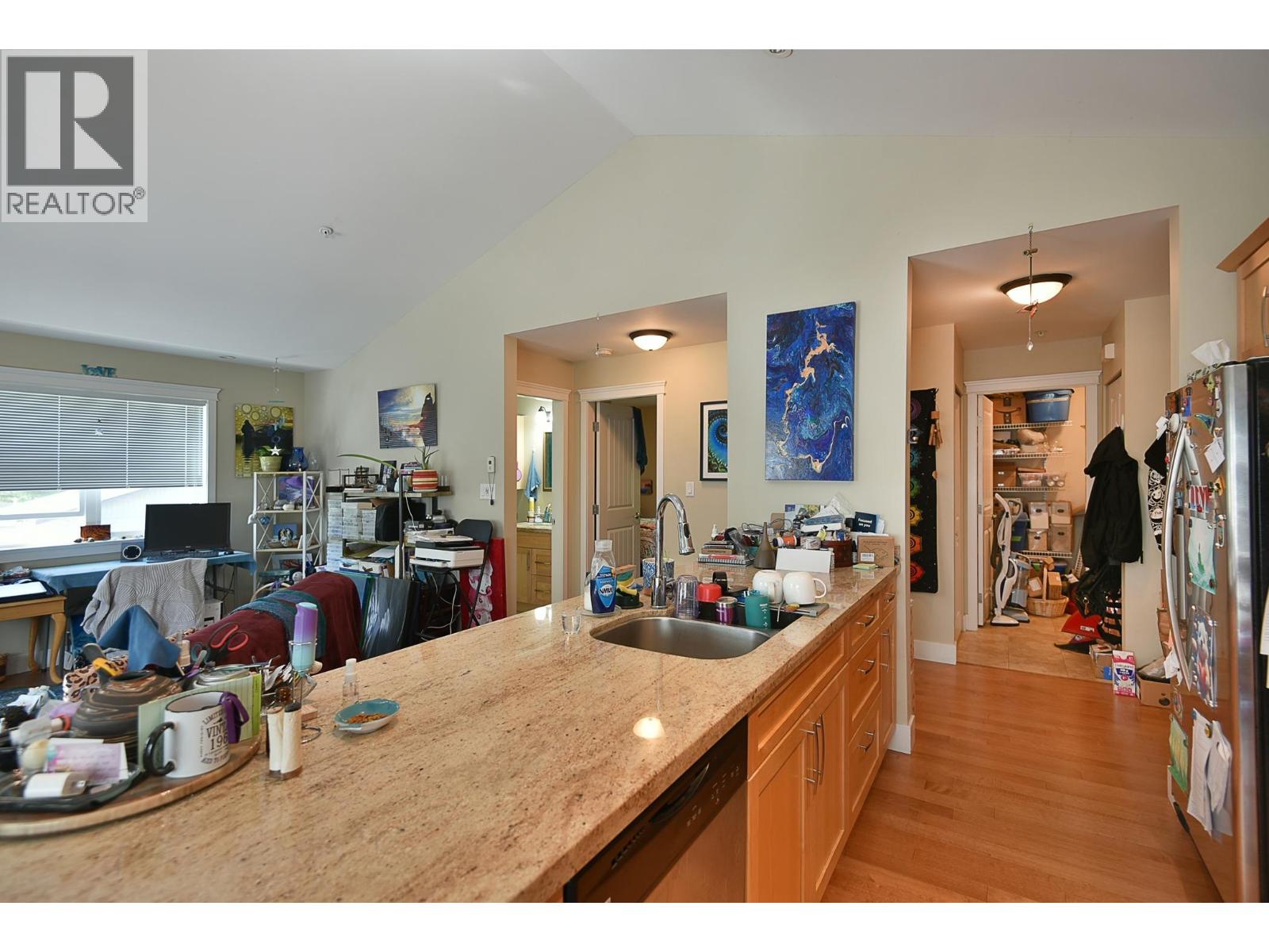 208 518 Shaw Road, Gibsons, British Columbia  V0N 1V8 - Photo 9 - R3165605