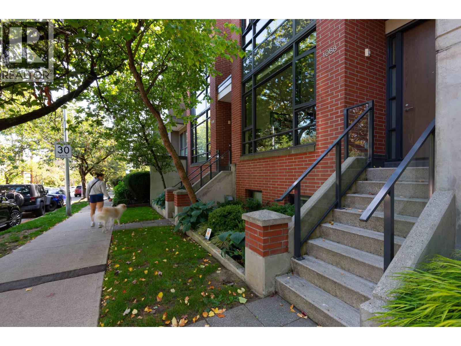 1088 W 7th Avenue, Vancouver, British Columbia  V6H 1B3 - Photo 32 - R3165616