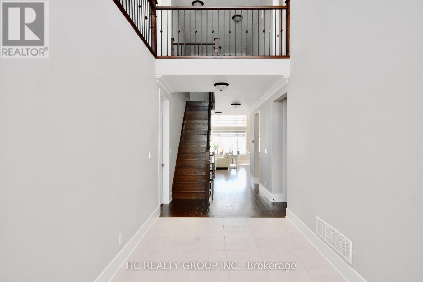 295 Sunnybrae Avenue, Innisfil, Ontario  L9S 0K9 - Photo 3 - N13786620