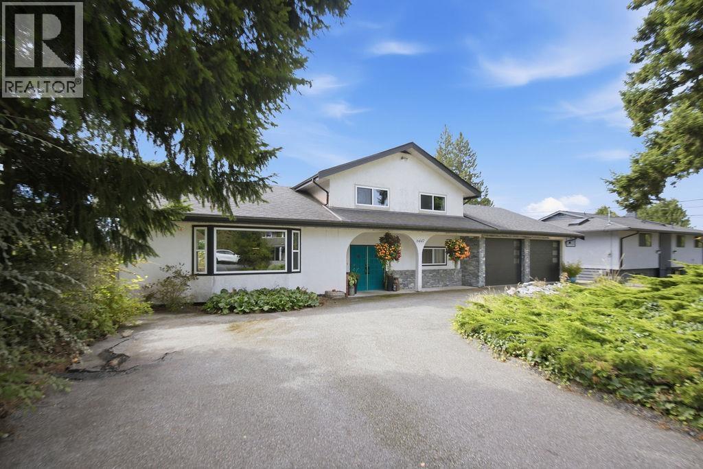 6447 SAMRON ROAD, sechelt, British Columbia