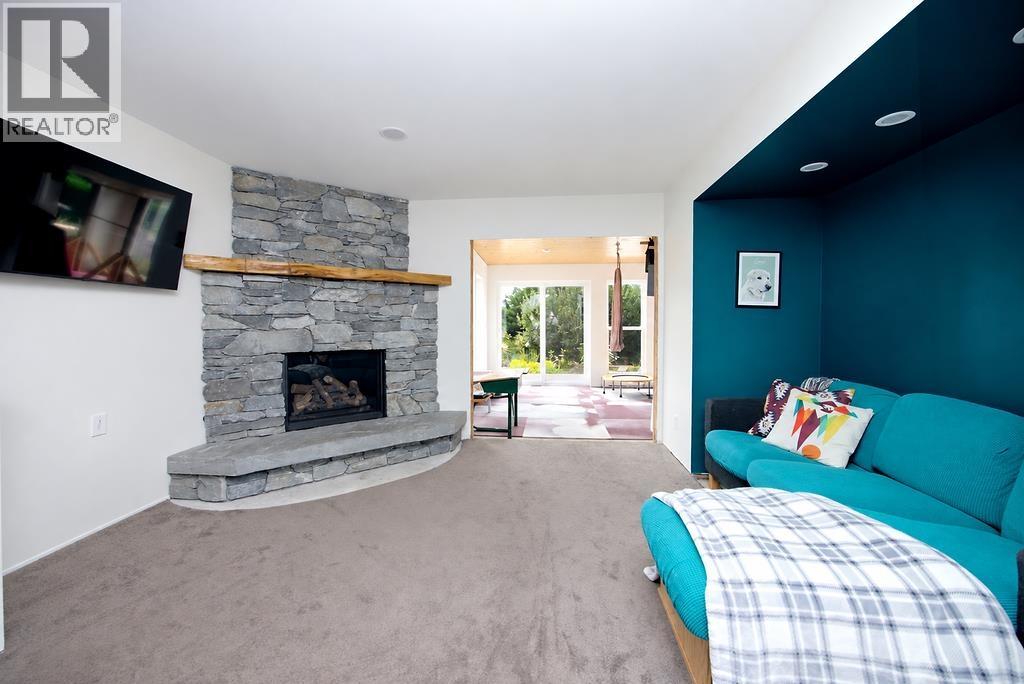 6447 Samron Road, Sechelt, British Columbia  V7Z 0M8 - Photo 15 - R3165546