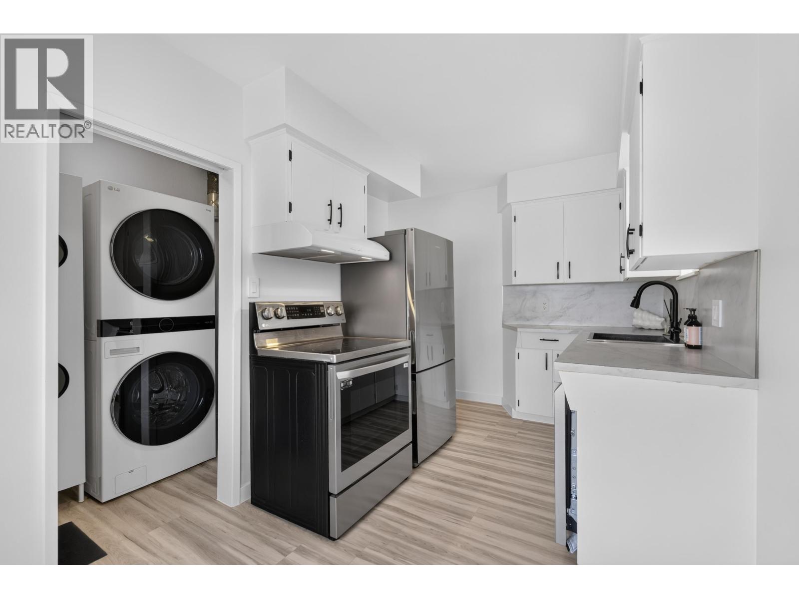 2141 Fraser Avenue, Port Coquitlam, British Columbia  V3B 1N7 - Photo 14 - R3165585