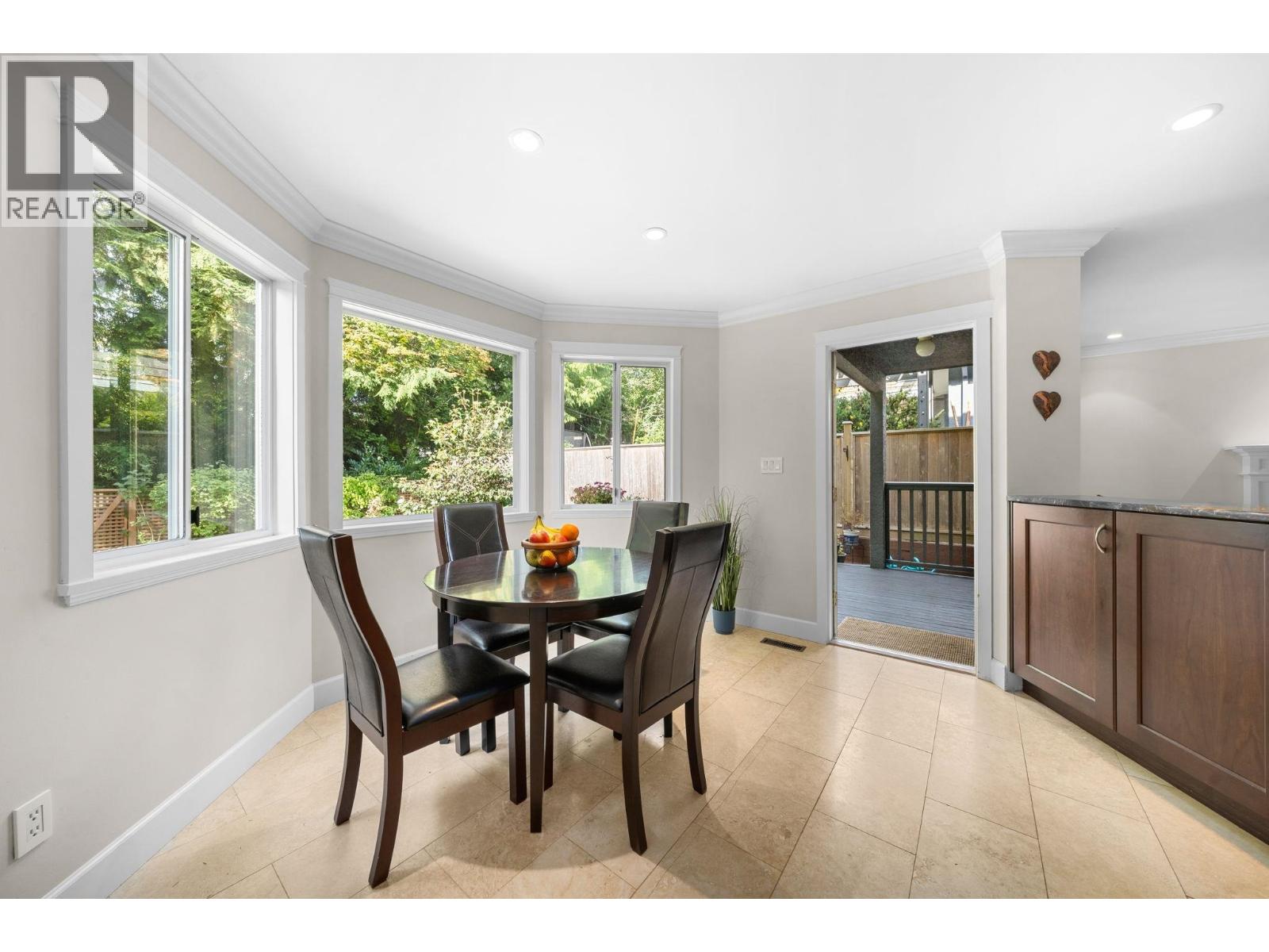 1617 Emerson Court, North Vancouver, British Columbia  V7H 2Y6 - Photo 13 - R3165600