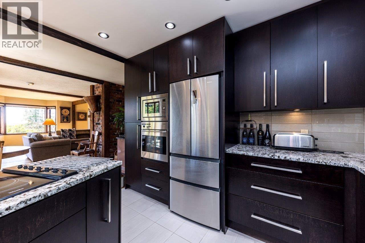 350 E Windsor Road, North Vancouver, British Columbia  V7N 1K1 - Photo 11 - R3165604