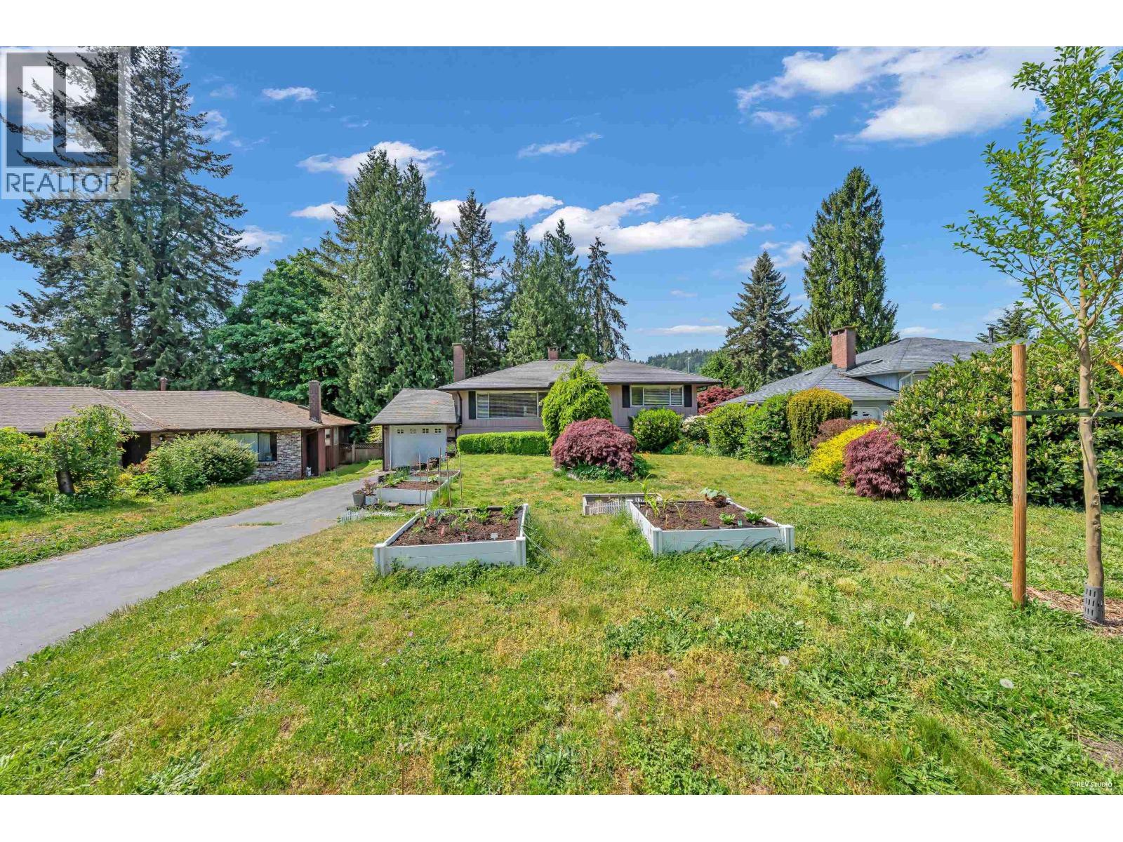 959 Caithness Crescent, Port Moody, British Columbia  V3H 1C7 - Photo 32 - R3165612