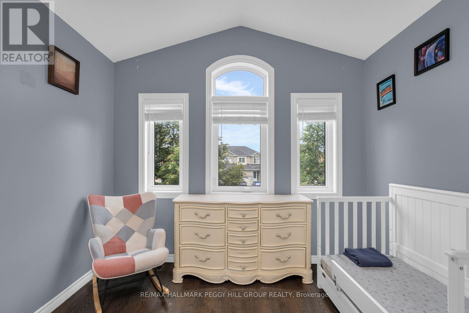 104 Leslie Avenue, Barrie (Holly), Ontario  L4N 9P4 - Photo 7 - S13786562