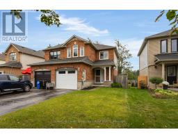 104 LESLIE AVENUE, Barrie, Ontario